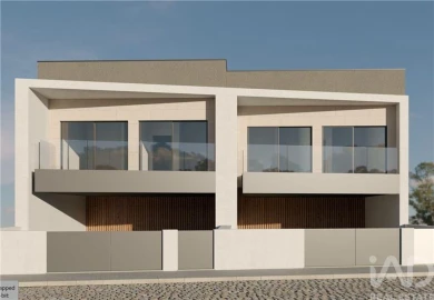 Moradia T4 para Venda em Coronado (São Romão e São Mamede)