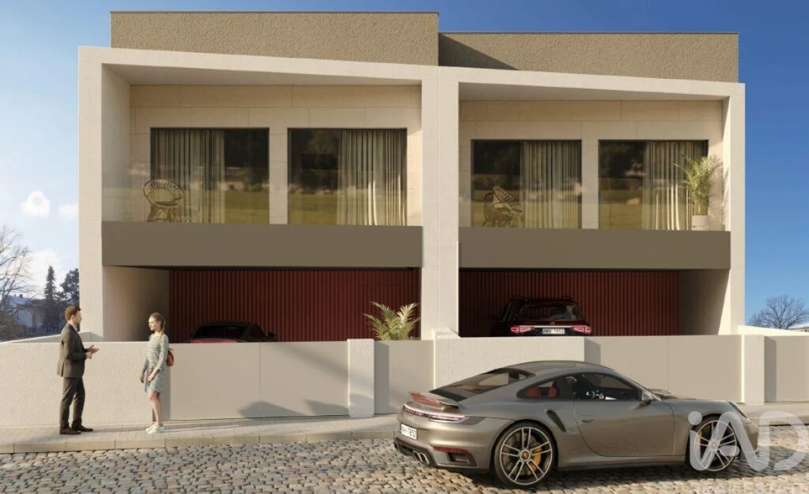 Moradia T4 para Venda em Coronado (São Romão e São Mamede) Foto 1