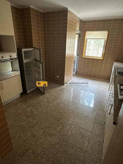 Apartamento T3 para Venda em Moreira
