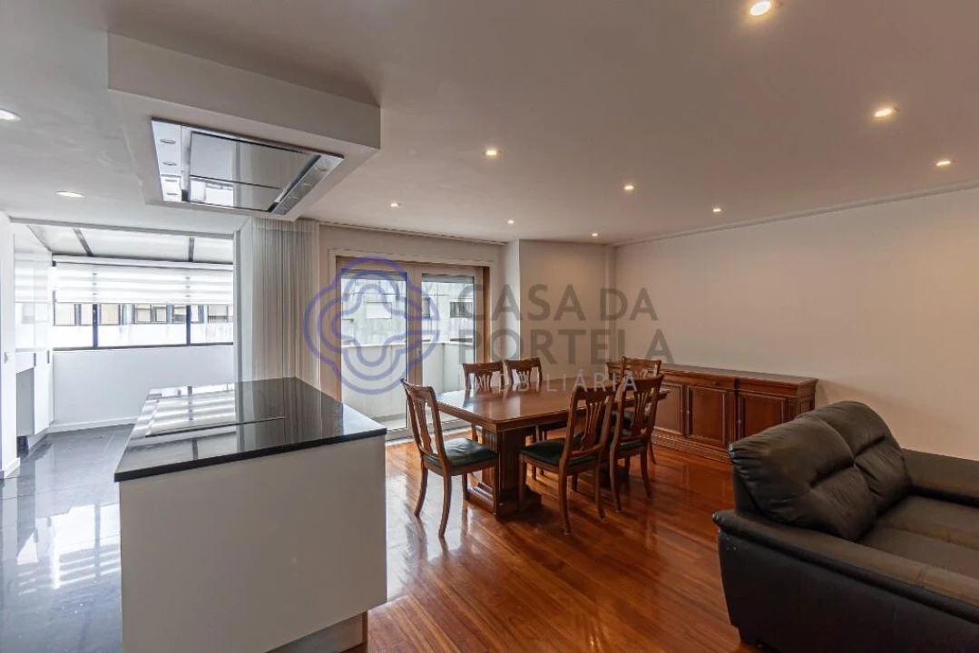 Apartamento T4 para Venda em Matosinhos e Leça da Palmeira Foto 3