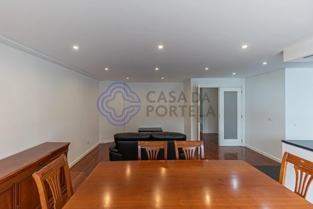 Apartamento T4 para Venda em Matosinhos e Leça da Palmeira Foto 8