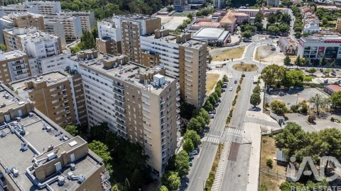 Apartamento T4 para Venda em Lumiar