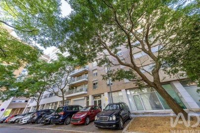 Apartamento T4 para Venda em Lumiar