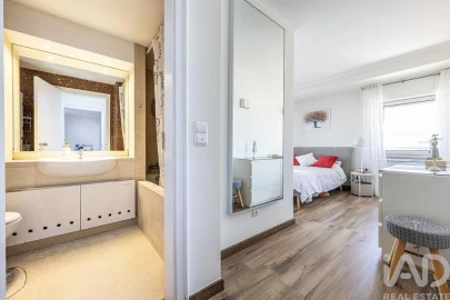 Apartamento T4 para Venda em Lumiar