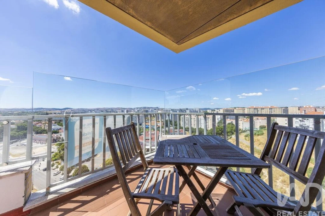 Apartamento T4 para Venda em Lumiar Foto 7