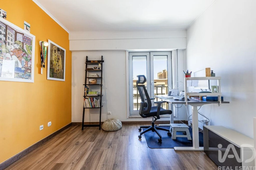 Apartamento T4 para Venda em Lumiar Foto 15