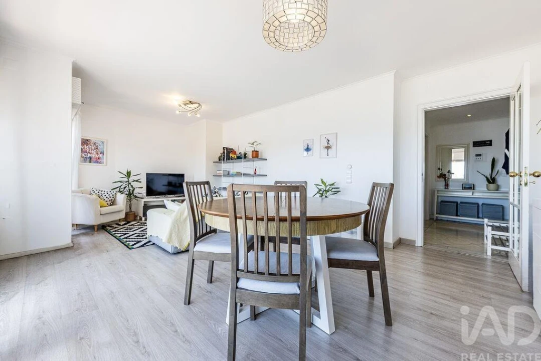 Apartamento T4 para Venda em Lumiar Foto 2