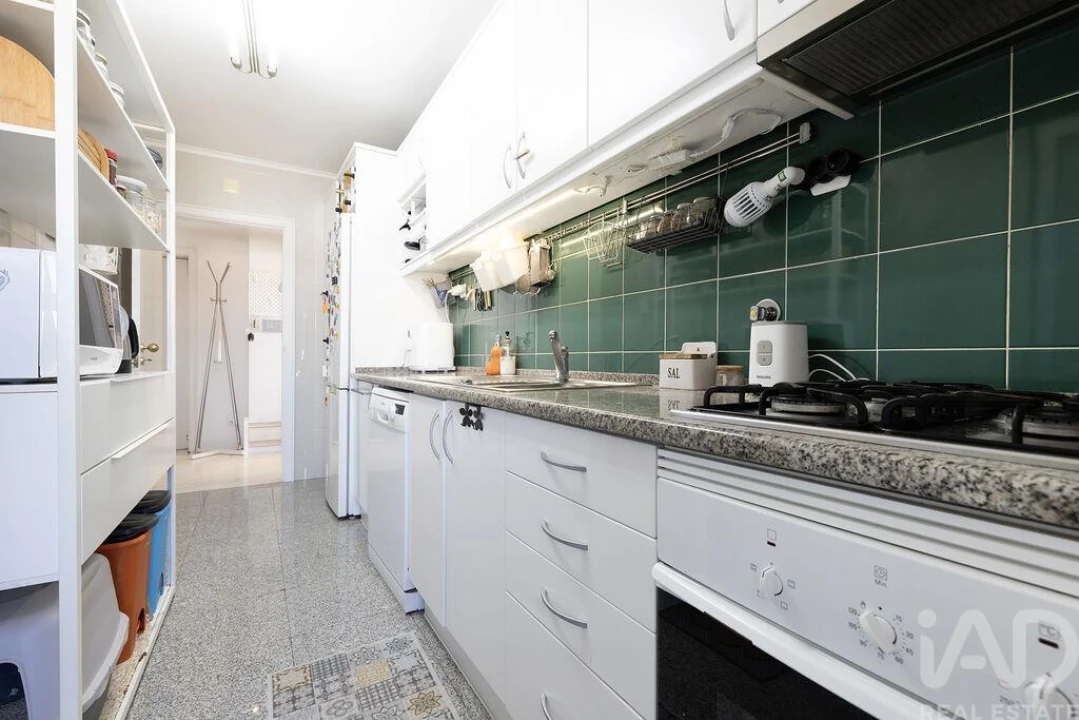 Apartamento T4 para Venda em Lumiar Foto 10