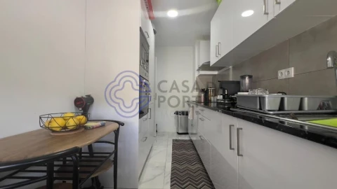 Apartamento T2 para Venda em Corroios