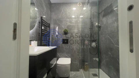 Apartamento T2 para Venda em Corroios