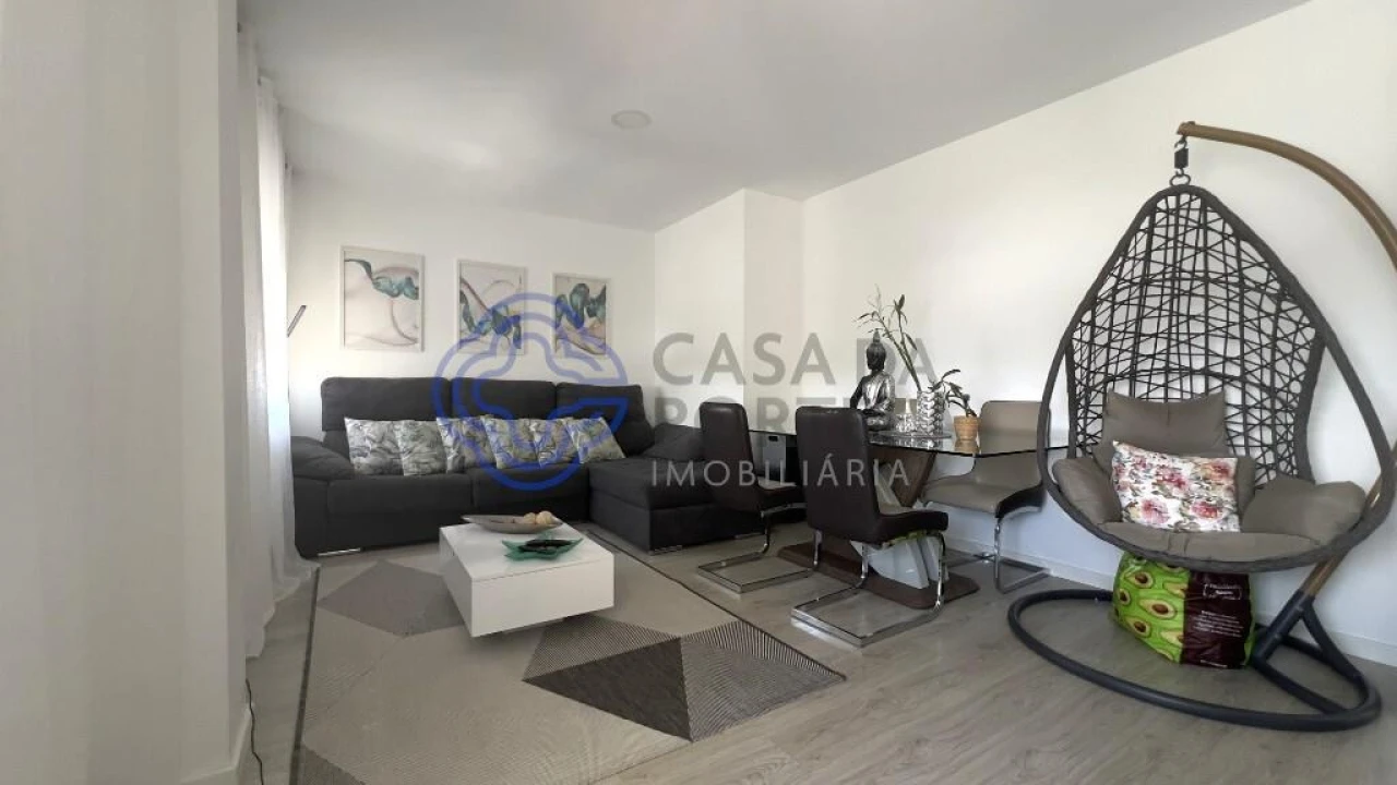Apartamento T2 para Venda em Corroios Foto 2