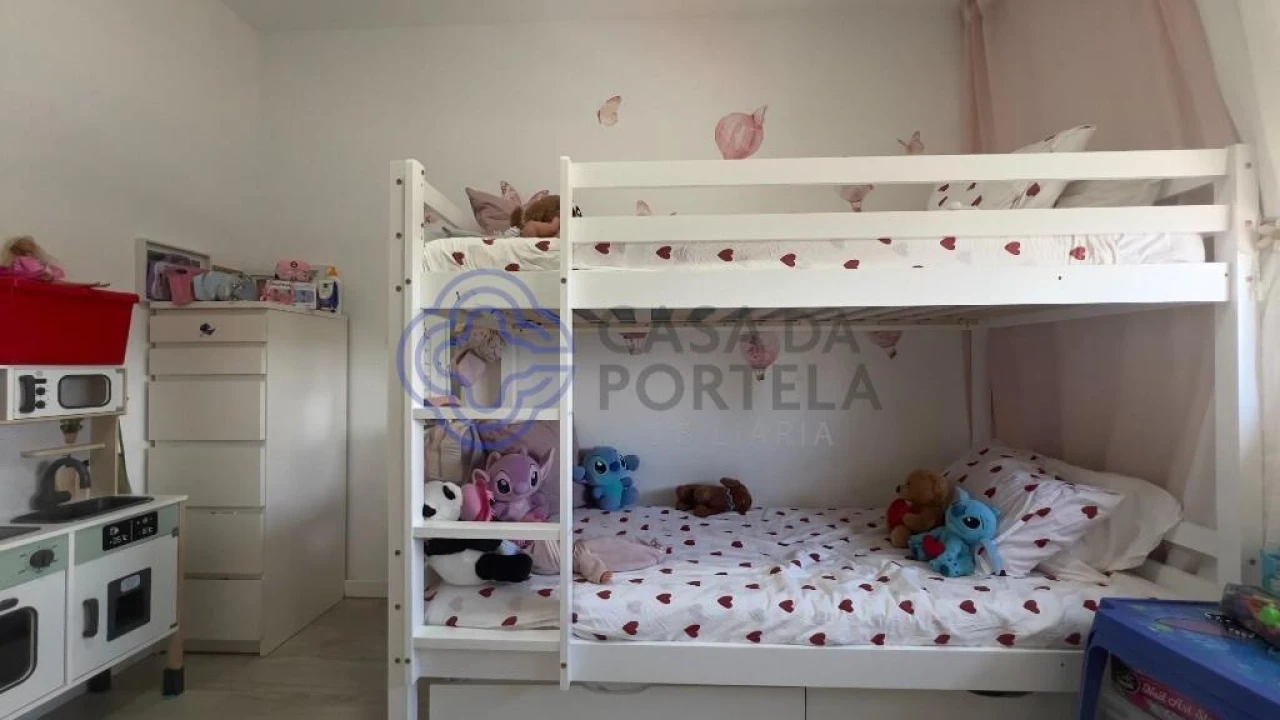 Apartamento T2 para Venda em Corroios Foto 13