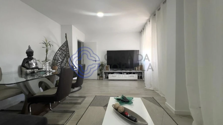 Apartamento T2 para Venda em Corroios Foto 3