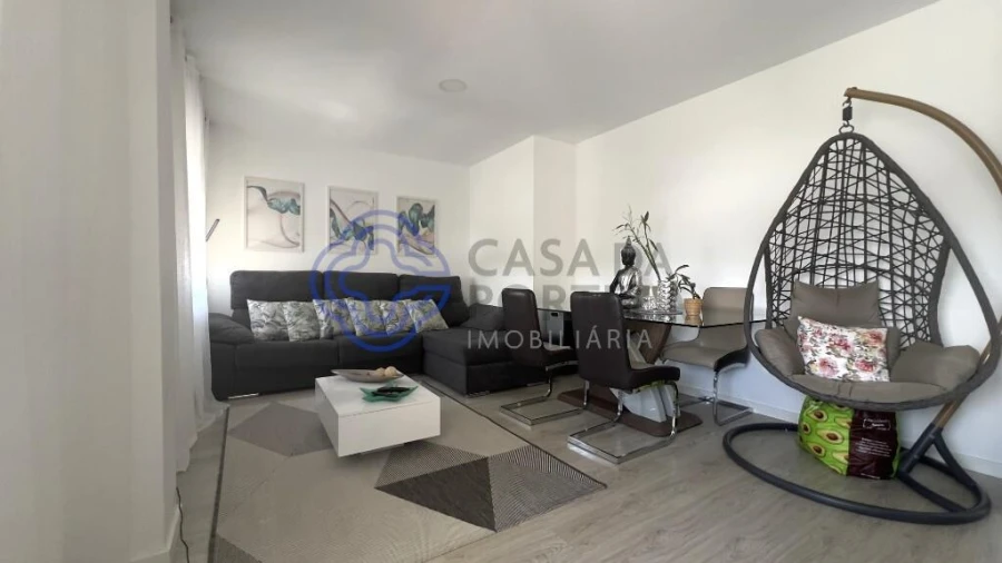 Apartamento T2 para Venda em Corroios Foto 2
