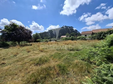 Terreno para Venda em Valbom (São Pedro), Passô e Valbom (São Martinho)