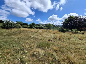 Terreno para Venda em Valbom (São Pedro), Passô e Valbom (São Martinho)