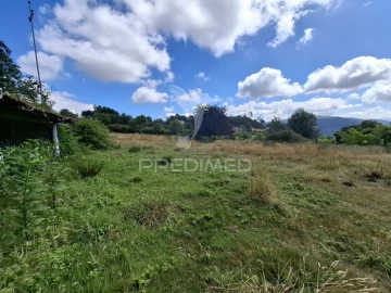 Terreno para Venda em Valbom (São Pedro), Passô e Valbom (São Martinho)