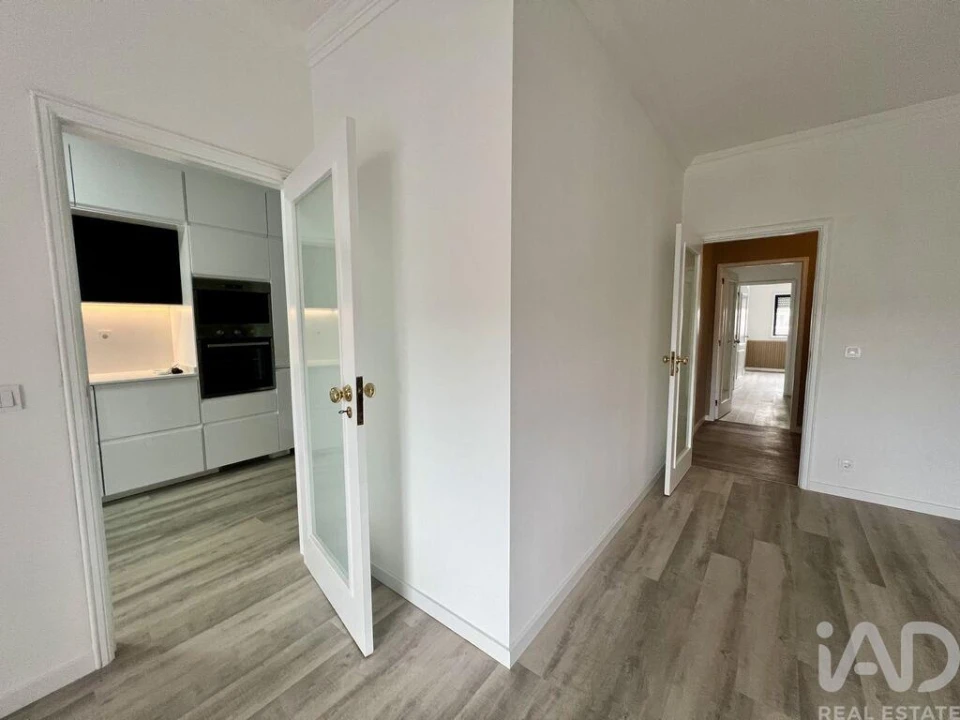 Apartamento T2 para Venda em Moreira Foto 11
