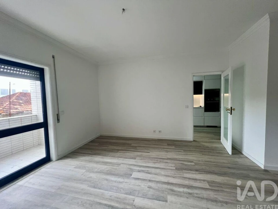 Apartamento T2 para Venda em Moreira Foto 10