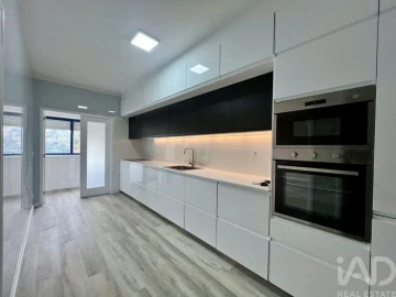Apartamento T2 para Venda em Moreira