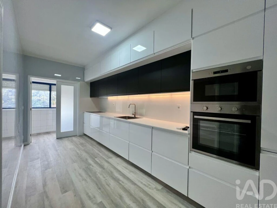 Apartamento T2 para Venda em Moreira Foto 13