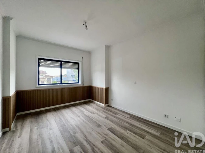Apartamento T2 para Venda em Moreira Foto 26