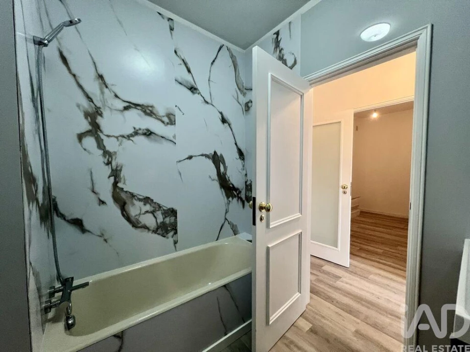 Apartamento T2 para Venda em Moreira Foto 20