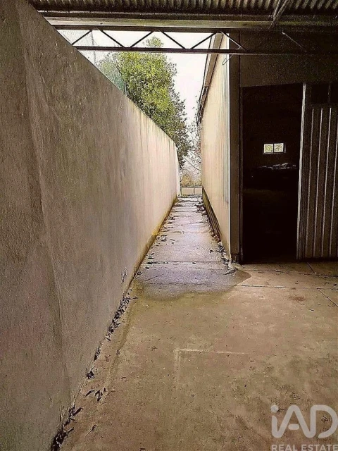 Armazém para Venda em São João da Madeira