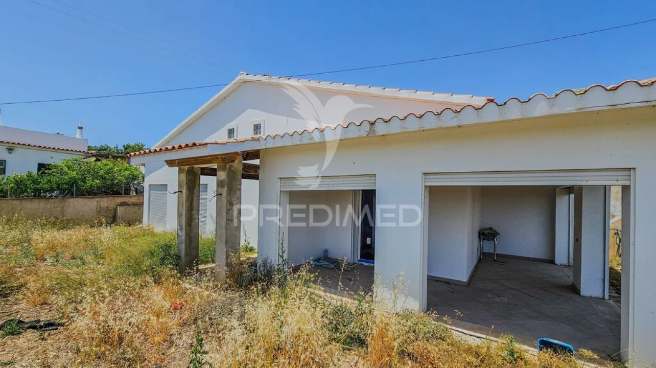 Terreno para Venda em Loule (São Sebastião) Foto 1