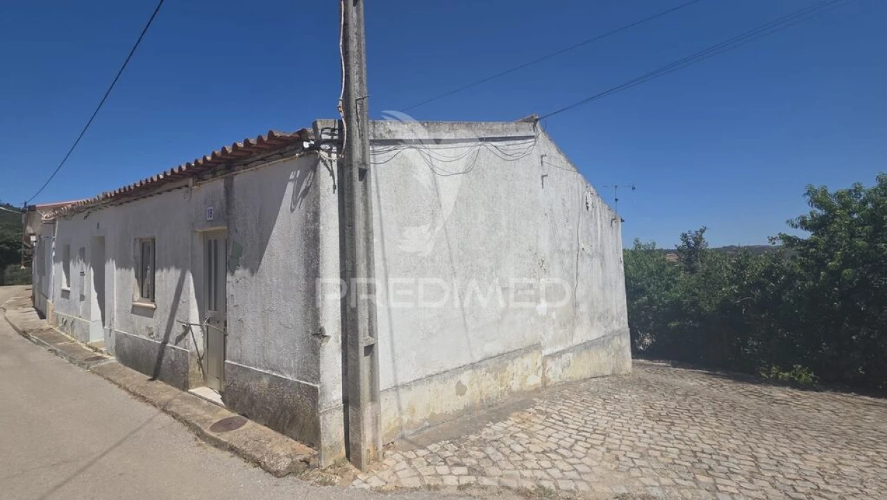 Moradia T1 para Venda em São Marcos da Serra Foto 7