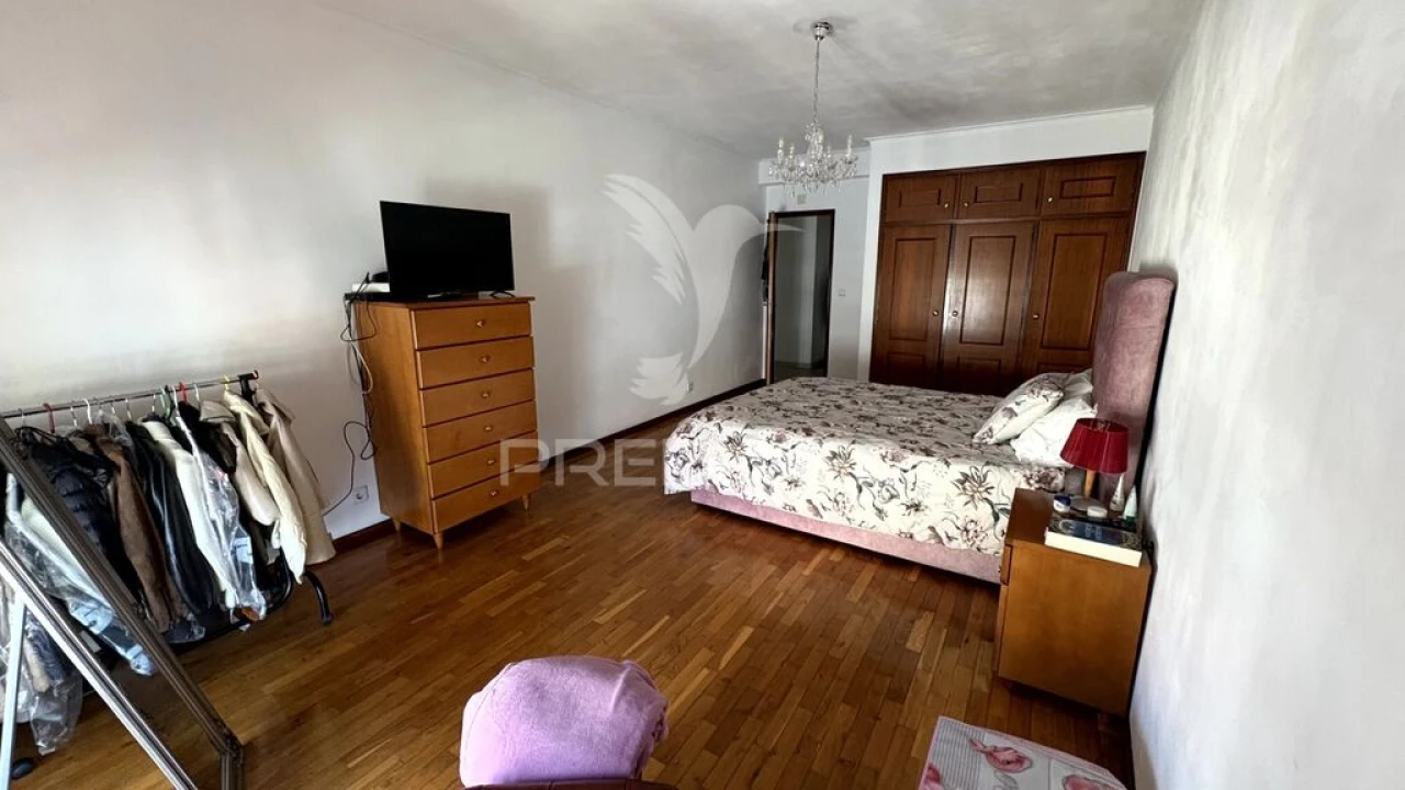 Apartamento T4 para Venda em Nossa Sra de Fatima Foto 8