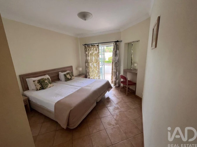 Apartamento T2 para Venda em Albufeira e Olhos de Água Foto 13