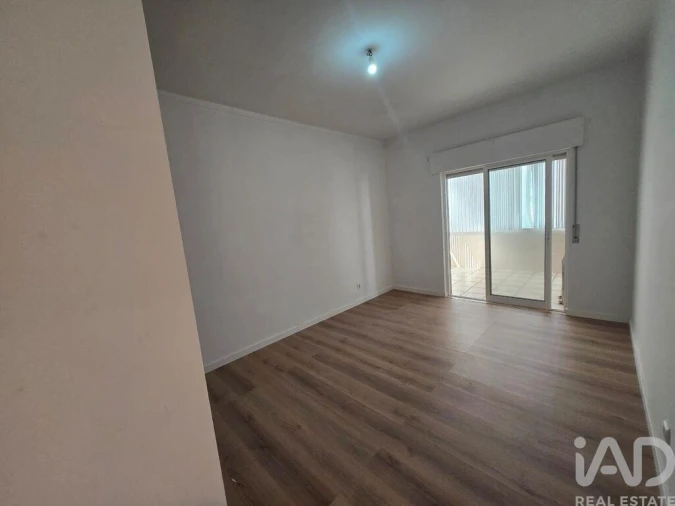 Apartamento T3 para Venda em São Brás de Alportel Foto 11