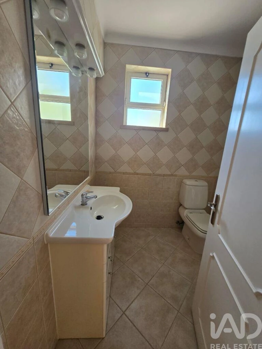 Apartamento T3 para Venda em São Brás de Alportel Foto 10