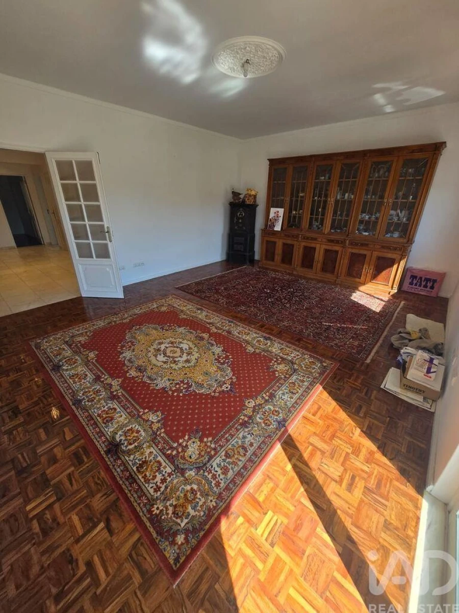 Apartamento T3 para Venda em São Brás de Alportel Foto 8