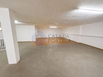 Garagem para Venda em Ermesinde