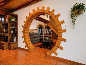 Moradia T4 para Venda em Travancas e Roriz
