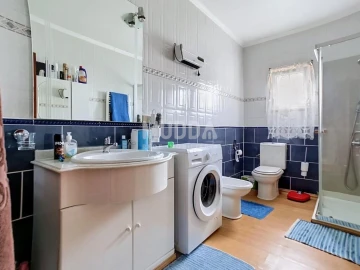 Moradia T4 para Venda em Travancas e Roriz