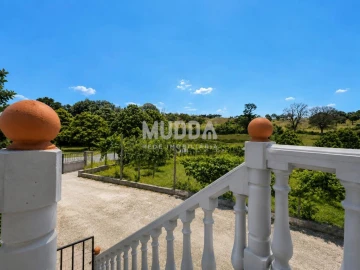 Moradia T4 para Venda em Travancas e Roriz