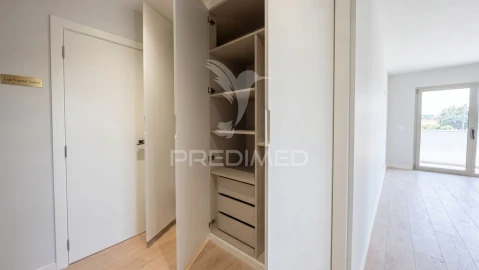 Moradia T4 para Venda em Batalha
