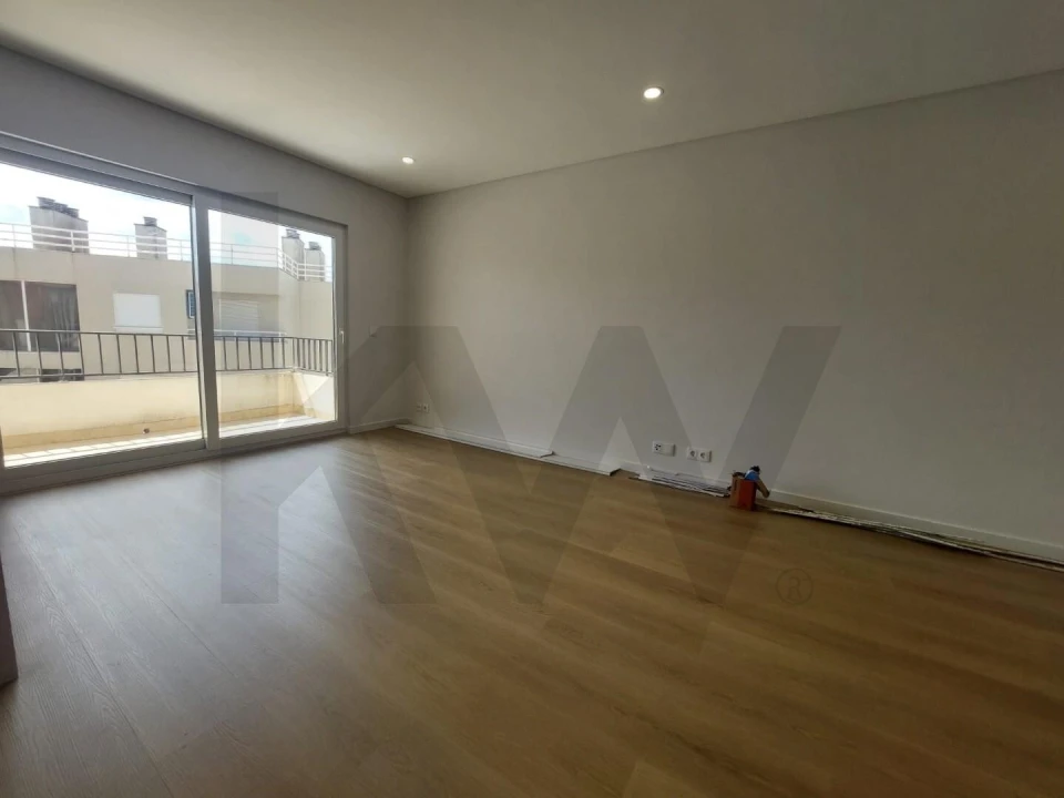 Apartamento T2 para Venda em Ericeira Foto 1