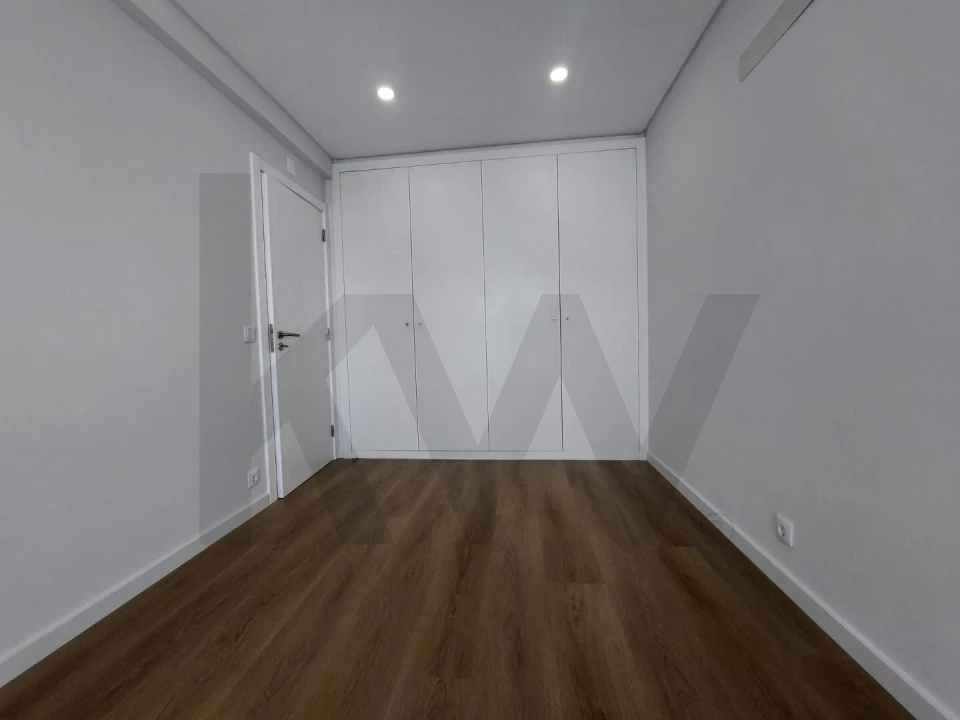Apartamento T2 para Venda em Ericeira Foto 18