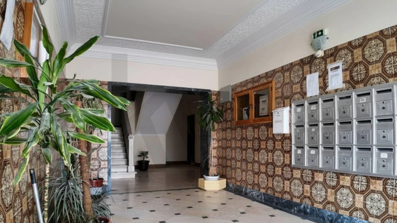 Apartamento T3 para Venda em Póvoa de Santo Adrião e Olival Basto Foto 1