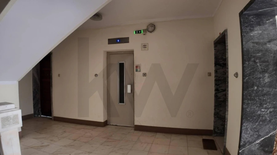 Apartamento T3 para Venda em Póvoa de Santo Adrião e Olival Basto Foto 2