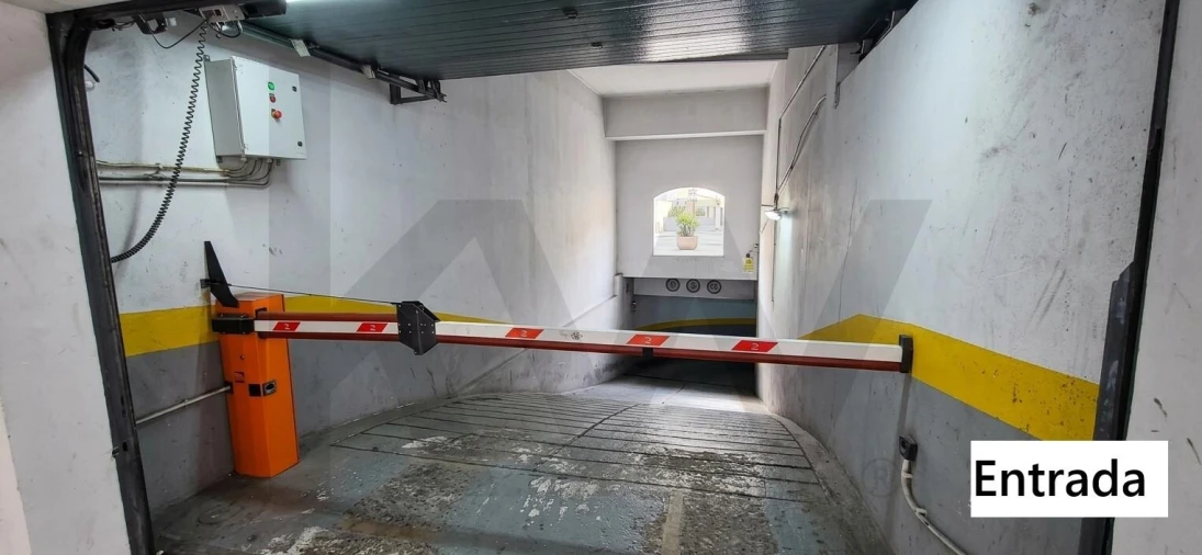 Negócio para Venda em Funchal (Se) Foto 3