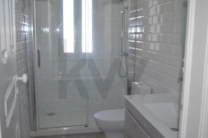 Apartamento T5 para Arrendamento em Avenidas Novas
