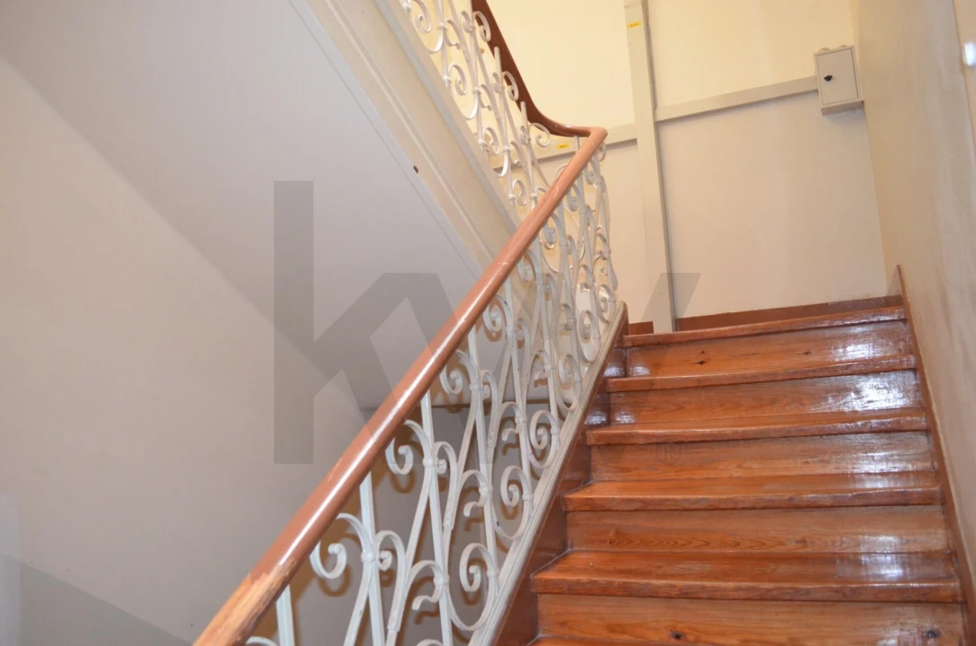 Apartamento T5 para Arrendamento em Avenidas Novas Foto 19