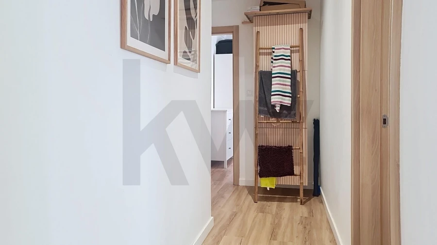 Apartamento T3 para Venda em Carcavelos e Parede Foto 9