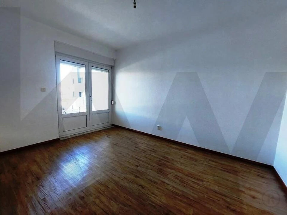Apartamento T2 para Arrendamento em Mafra Foto 10