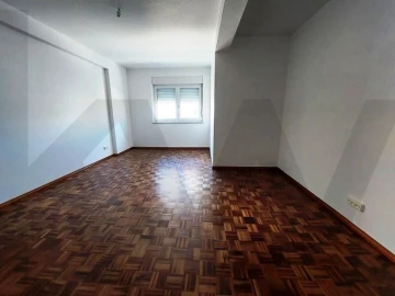 Apartamento T2 para Arrendamento em Mafra